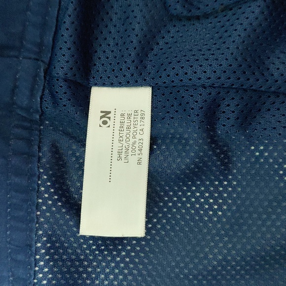 Old Navy Board Shorts Size L - Picture 6 of 7